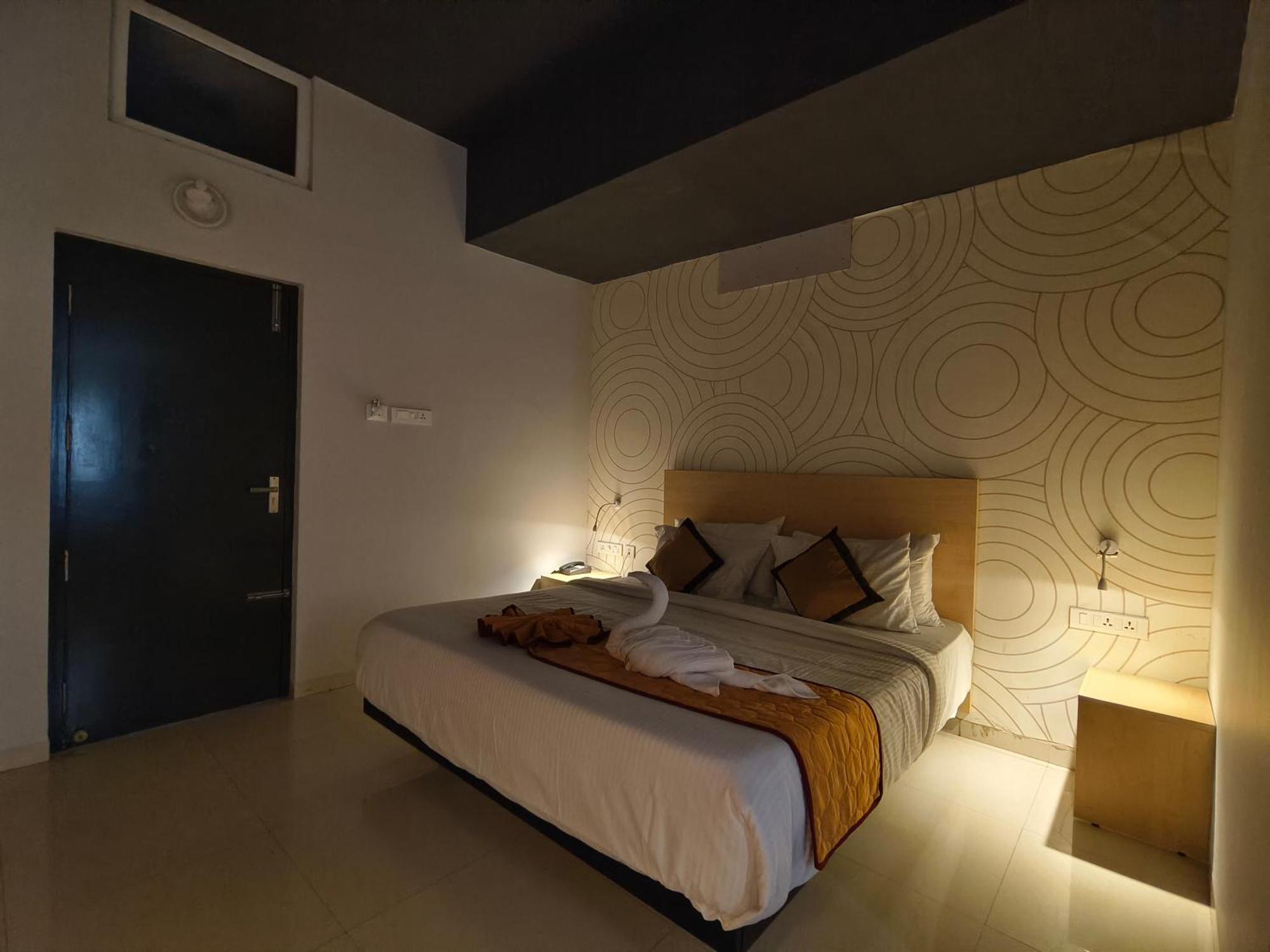 Skyry Residency Tidel Park Hotel Коимбаторе Екстериор снимка
