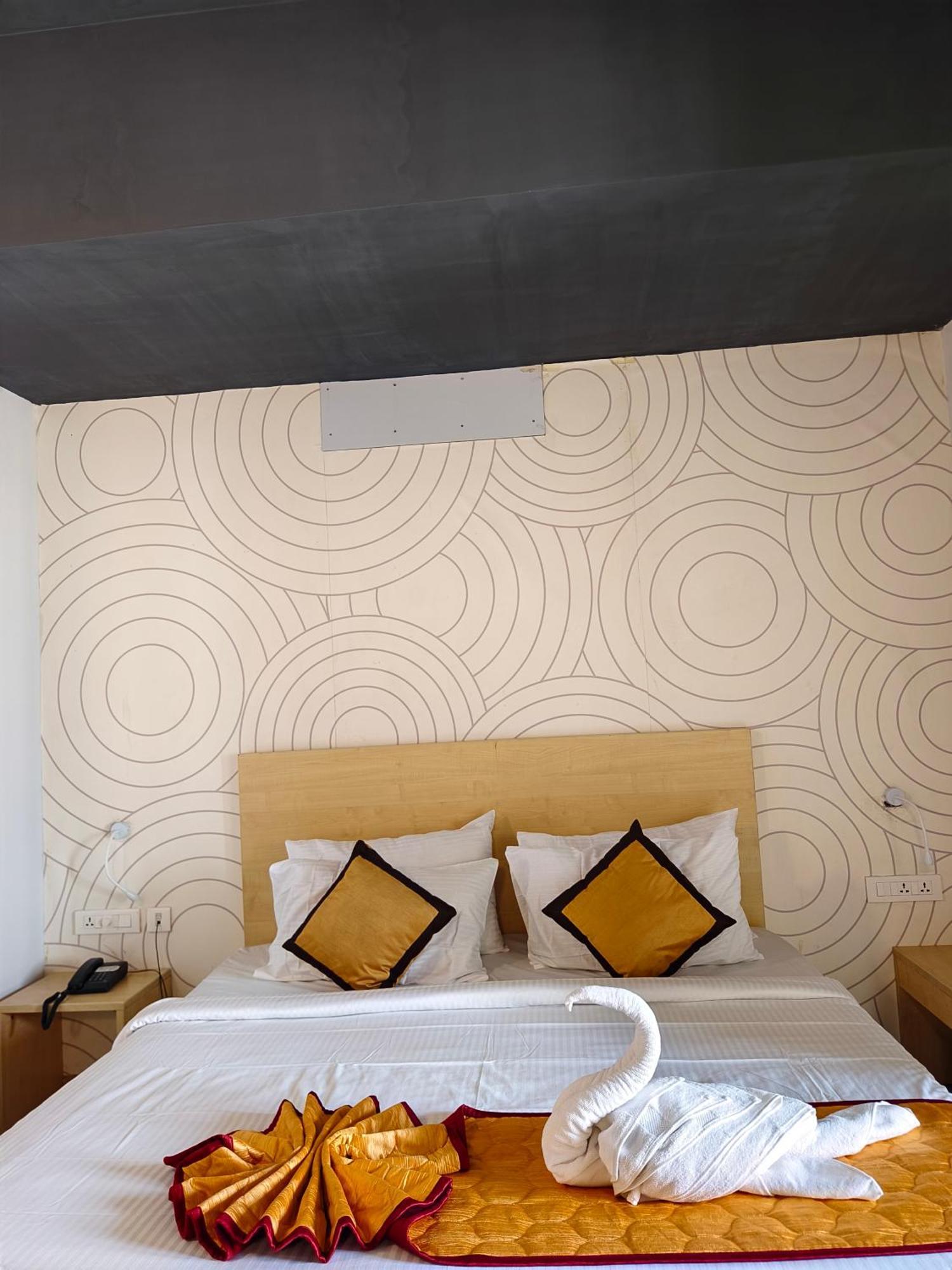 Skyry Residency Tidel Park Hotel Коимбаторе Екстериор снимка